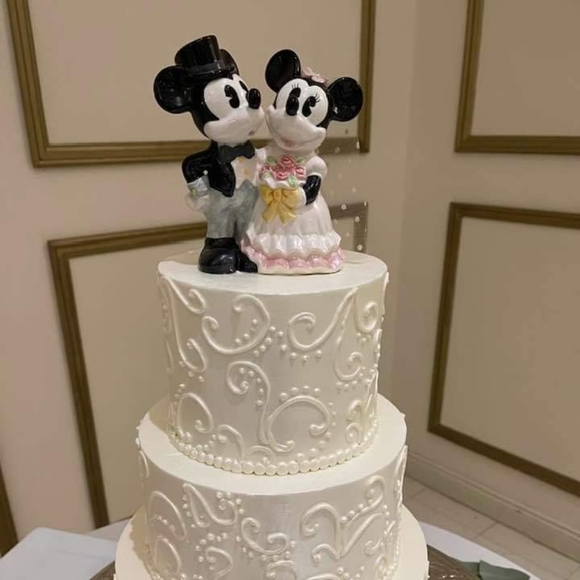 Mickey and Minnie Wedding Cake Topper, Ceramic - Picture 5 of 6